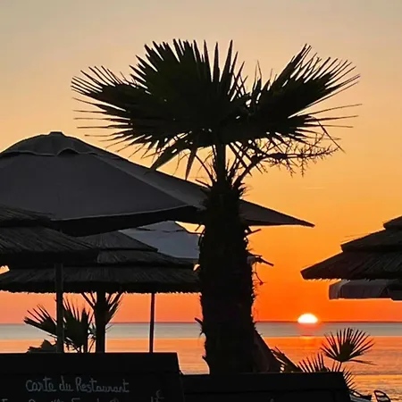 With Pool And Sea View Châtelaillon-Plage
