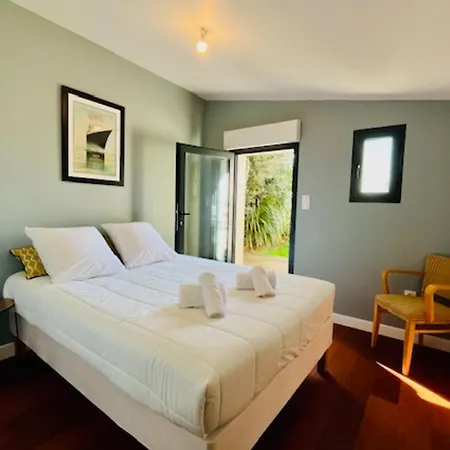בית נופש With Pool And Sea View *